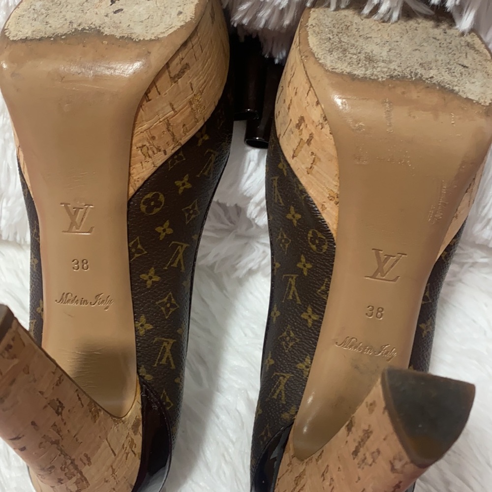 Authentic Louis Vuitton Rivoli cork  monogram pumps heels - Picture 7 of 10